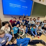zdjęcie grupowe uczniów.jpg